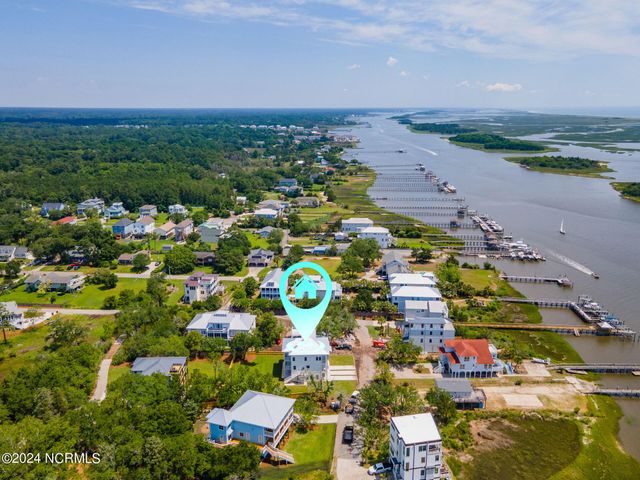 1508 Marsh Cove Lane, Wilmington, NC 28409