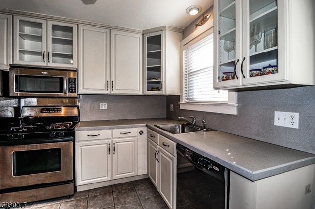 53 Rutgers Ave, Woodbridge Twp., NJ 07067