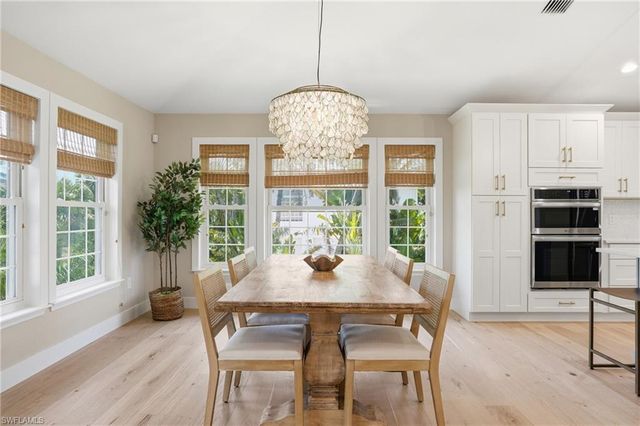 1538 Wilton LN, Sanibel, FL 33957