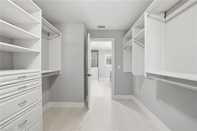 1538 Wilton LN, Sanibel, FL 33957