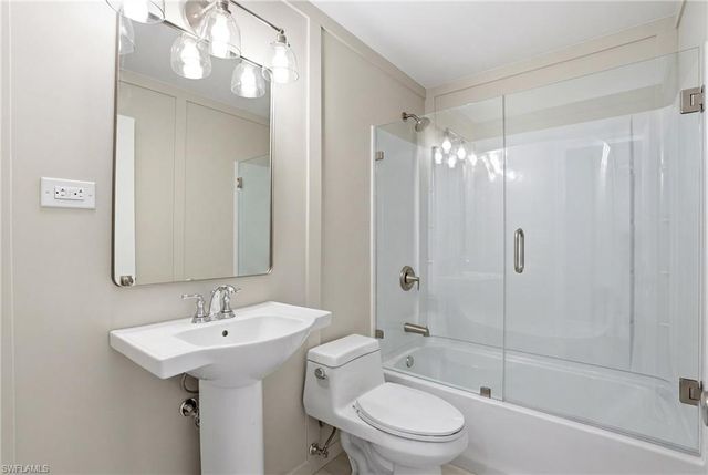1538 Wilton LN, Sanibel, FL 33957