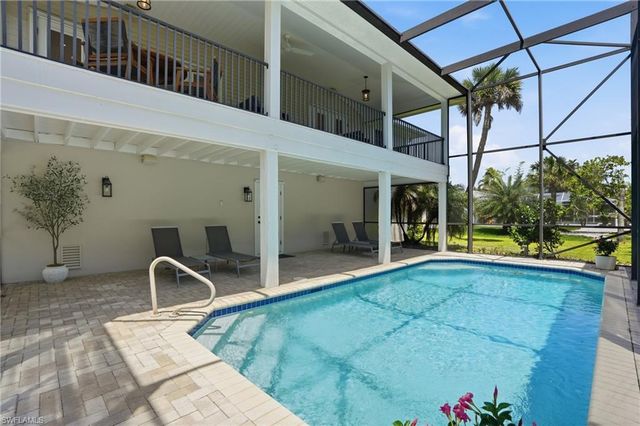 1538 Wilton LN, Sanibel, FL 33957