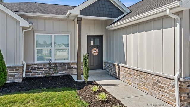 904 Rockabilly Court, Memphis, IN 47143