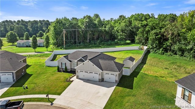904 Rockabilly Court, Memphis, IN 47143