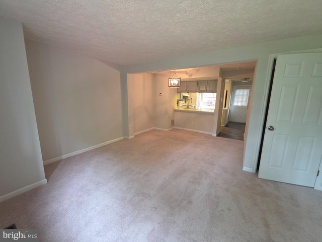 8534 BLUE ROCK LN, Lorton, VA 22079