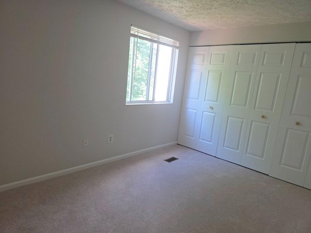 8534 BLUE ROCK LN, Lorton, VA 22079