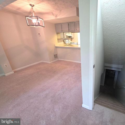 8534 BLUE ROCK LN, Lorton, VA 22079