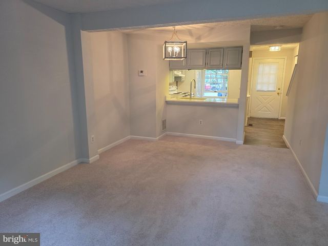 8534 BLUE ROCK LN, Lorton, VA 22079