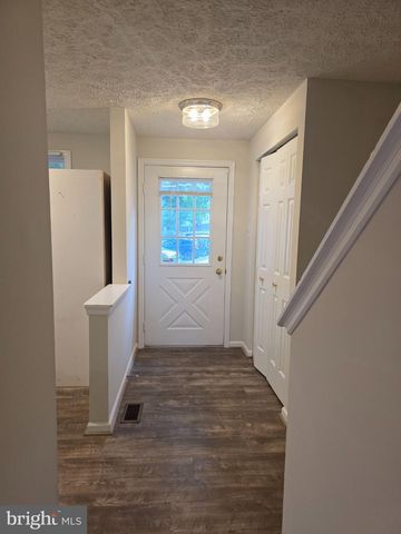 8534 BLUE ROCK LN, Lorton, VA 22079