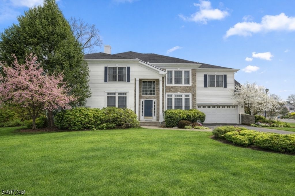 48 Bovensiepen Ct, Roseland Boro, NJ 07068 — exterior