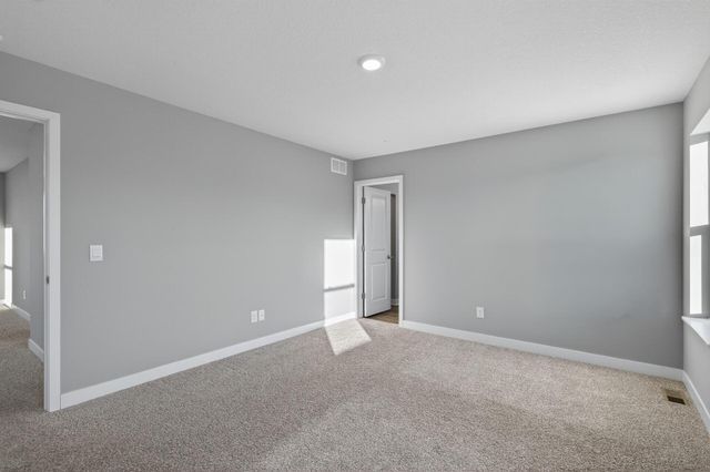 12669 Erskin Street NE, Blaine, MN 55449