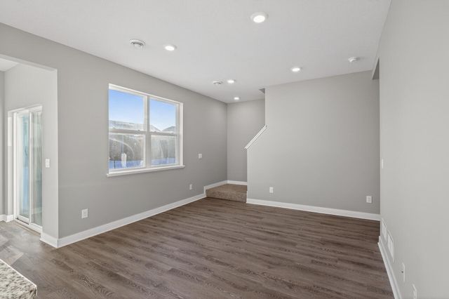 12669 Erskin Street NE, Blaine, MN 55449