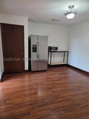 19632 SW 123rd Ave 2, Miami, FL 33177