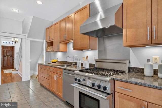 1426 DECATUR ST NW, Washington, DC 20011