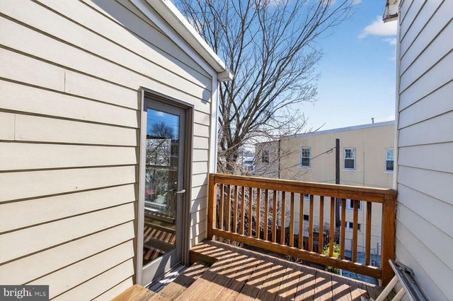 1426 DECATUR ST NW, Washington, DC 20011