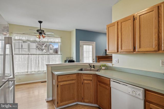 33 COLTS GAIT RD, Marlton, NJ 08053