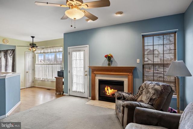 33 COLTS GAIT RD, Marlton, NJ 08053