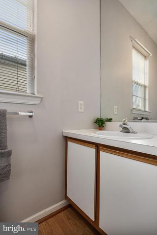 33 COLTS GAIT RD, Marlton, NJ 08053