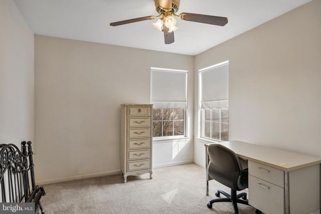 33 COLTS GAIT RD, Marlton, NJ 08053