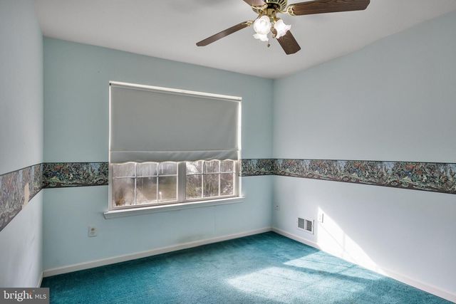 33 COLTS GAIT RD, Marlton, NJ 08053