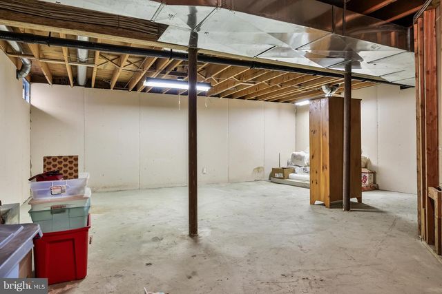 33 COLTS GAIT RD, Marlton, NJ 08053