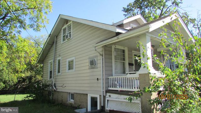 8803 48TH AVE, College Park, MD 20740