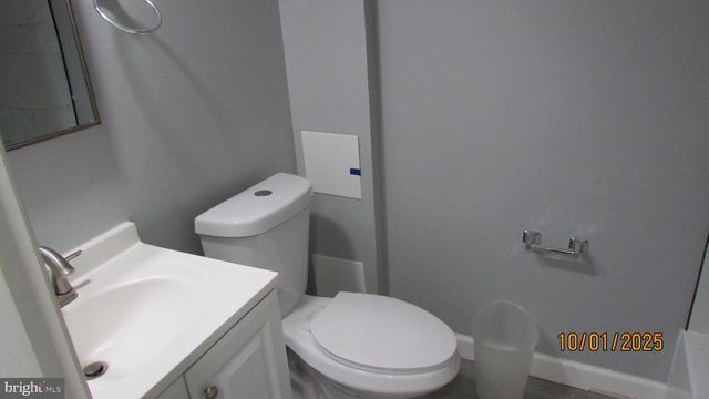 8803 48TH AVE, College Park, MD 20740