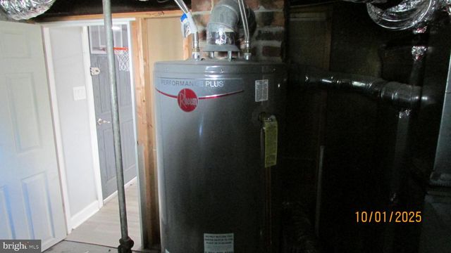 8803 48TH AVE, College Park, MD 20740