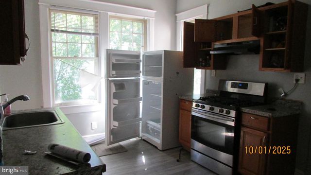 8803 48TH AVE, College Park, MD 20740