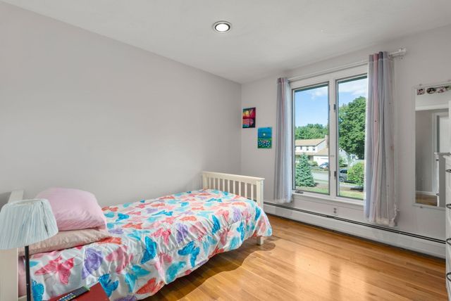 39 Barefoot Hill Road, Sharon, MA 02067