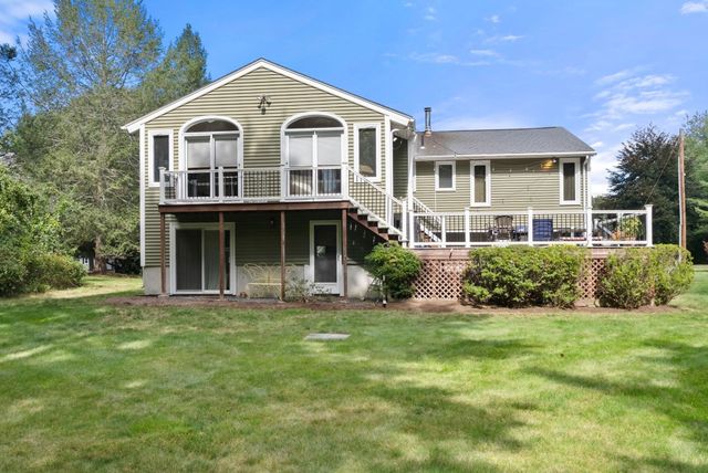 39 Barefoot Hill Road, Sharon, MA 02067