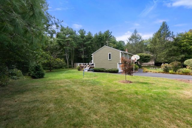 39 Barefoot Hill Road, Sharon, MA 02067