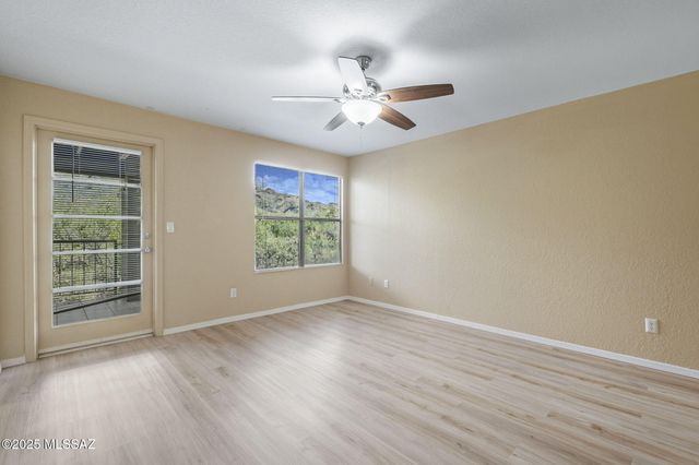 5800 N Kolb Rd Unit 12164, Tucson, AZ 85750