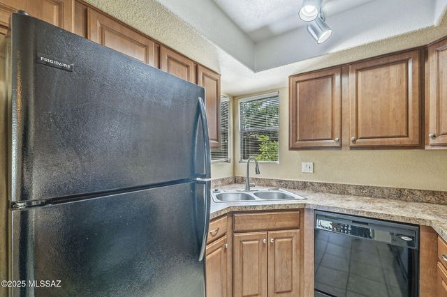 5800 N Kolb Rd Unit 12164, Tucson, AZ 85750