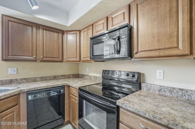 5800 N Kolb Rd Unit 12164, Tucson, AZ 85750