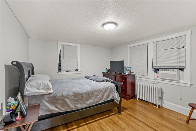 17 North Ave, Rockland, MA 02370