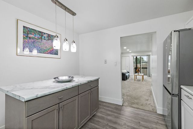 2249 Nichols Road 28D, Arlington Heights, IL 60004