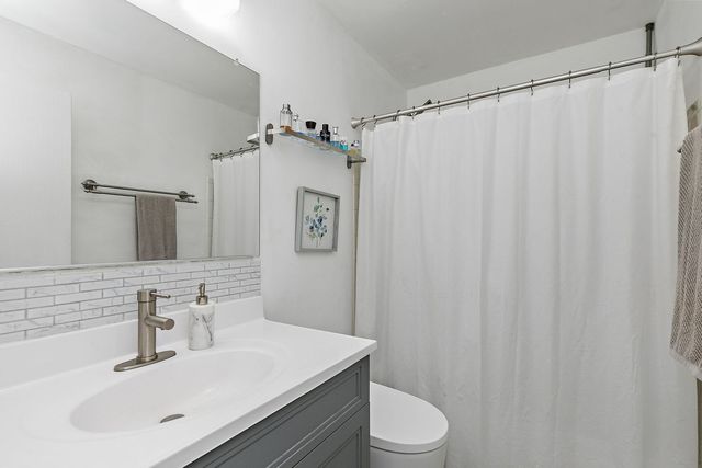 2249 Nichols Road 28D, Arlington Heights, IL 60004