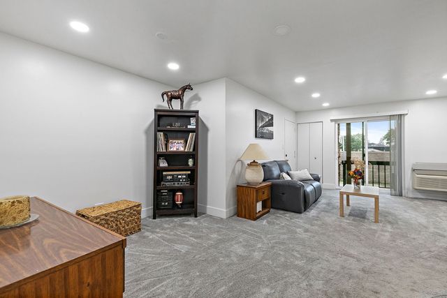 2249 Nichols Road 28D, Arlington Heights, IL 60004