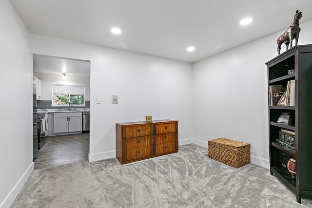 2249 Nichols Road 28D, Arlington Heights, IL 60004