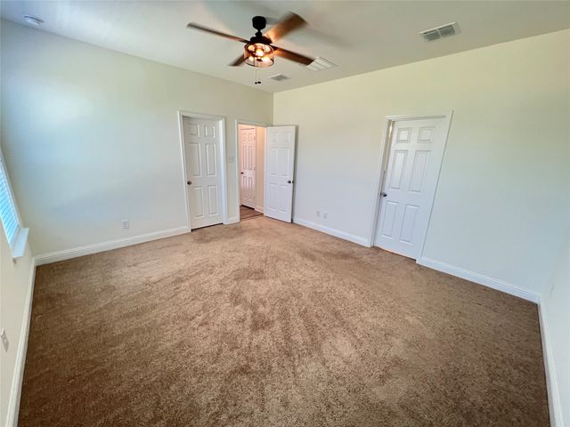 2605 Warren Lane, Aubrey, TX 76227