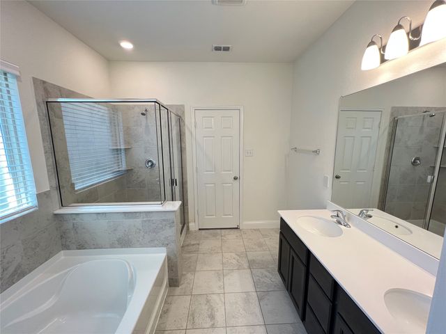 2605 Warren Lane, Aubrey, TX 76227