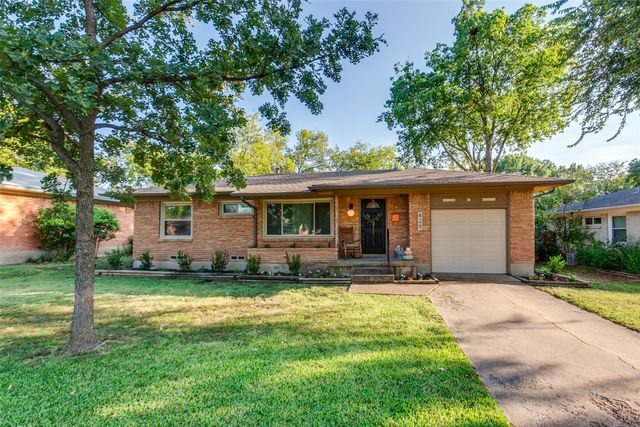 429 Jolee Street, Richardson, TX 75080