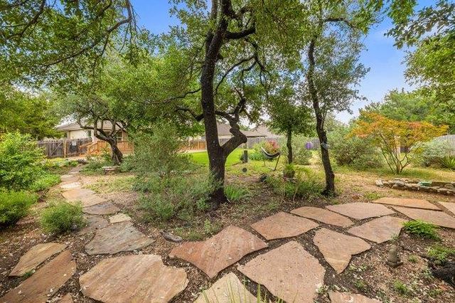 17700 Linkview DR, Dripping Springs, TX 78620