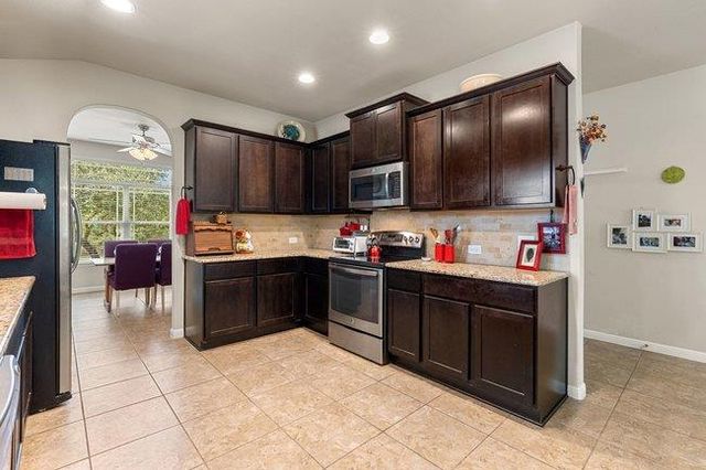 17700 Linkview DR, Dripping Springs, TX 78620