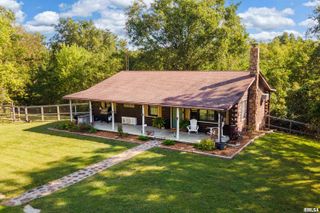 8384 HICKORY RIDGE Road, Murphysboro, IL 62966