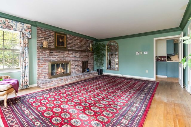 808 W Holly Lane, Corbin, KY 40701