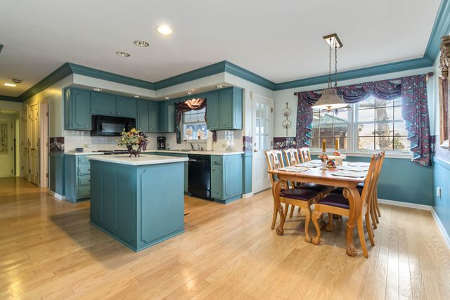 808 W Holly Lane, Corbin, KY 40701