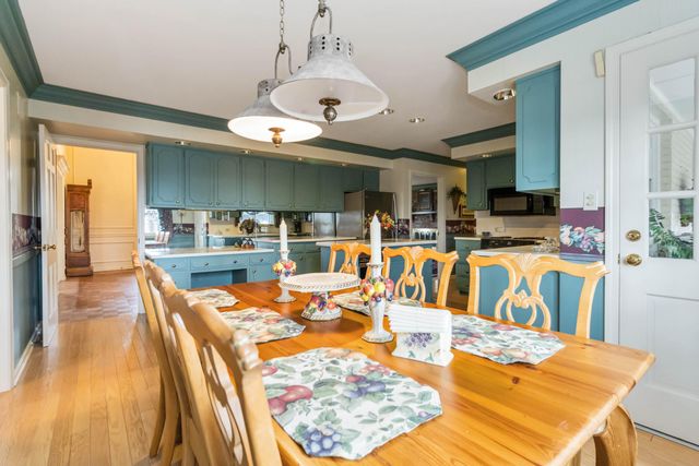 808 W Holly Lane, Corbin, KY 40701