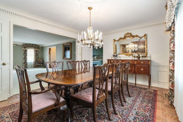 808 W Holly Lane, Corbin, KY 40701